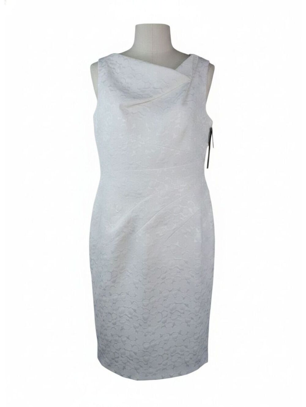 NWT David Meister White Textured Sleeveless Sheath Dress Size 10